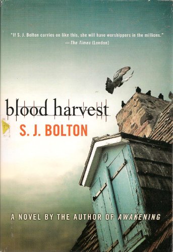 Imagen de archivo de Blood Harvest a la venta por The Maryland Book Bank