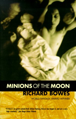 9780312872281: Minions of the Moon