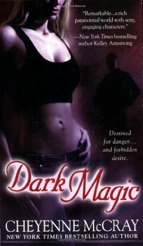Beispielbild fr Dark Magic zum Verkauf von Better World Books