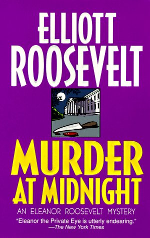 Imagen de archivo de Murder at Midnight a la venta por Gulf Coast Books