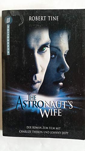 9780312970185: The Astronaut's Wife