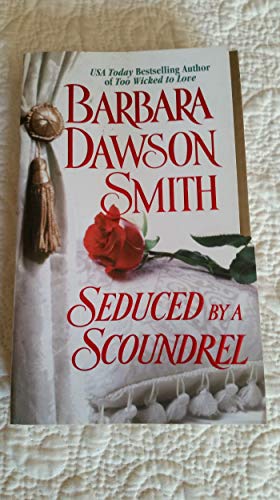 Imagen de archivo de Seduced by a Scoundrel a la venta por Better World Books