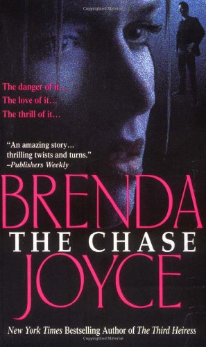 9780312983765: The Chase: A Novel