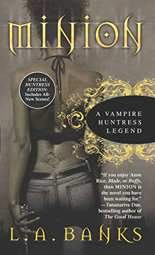 Beispielbild fr Minion: A Vampire Huntress Legend (Vampire Huntress Legends, 1) zum Verkauf von PlumCircle