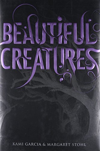 Imagen de archivo de Beautiful Creatures (Beautiful Creatures, 1) a la venta por ZBK Books