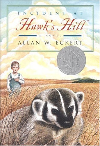 Beispielbild fr Incident at Hawk's Hill zum Verkauf von Half Price Books Inc.