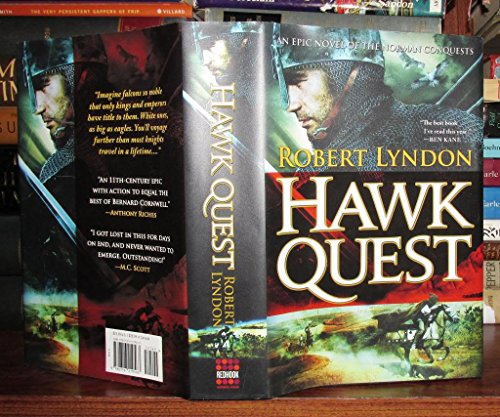 Imagen de archivo de Hawk Quest a la venta por Better World Books