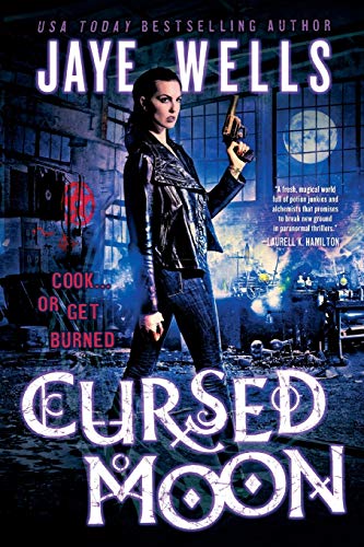 9780316228466: Cursed Moon: 2 (Prospero's War)