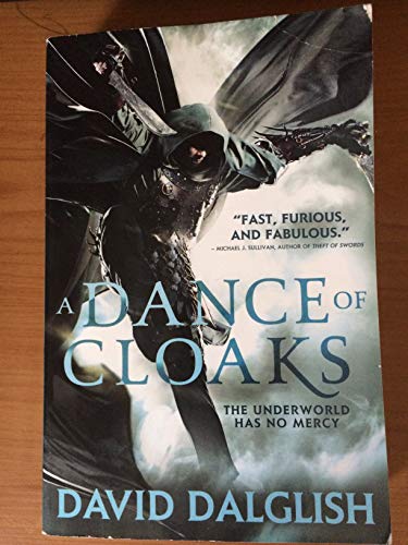 Beispielbild für A Dance of Cloaks (Shadowdance 1) zum Verkauf von SecondSale