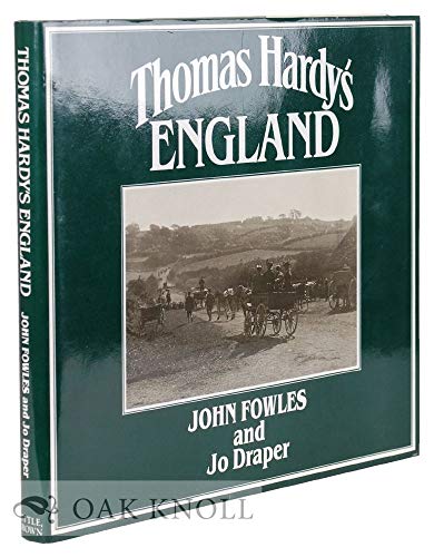 Imagen de archivo de Thomas Hardy's England a la venta por Wonder Book