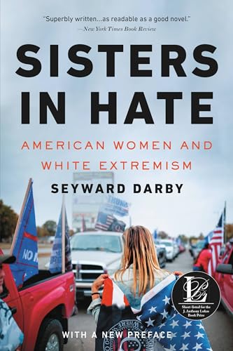 Beispielbild fr Sisters in Hate: American Women and White Extremism zum Verkauf von BooksRun