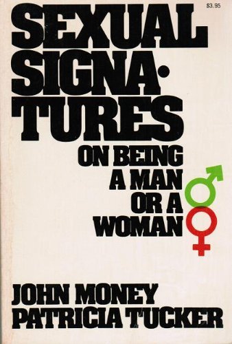 Imagen de archivo de Sexual Signatures on Being a Man or a Woman a la venta por GF Books, Inc.