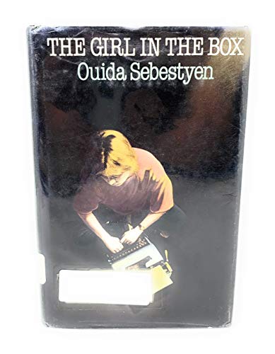 9780316779357: The Girl in the Box