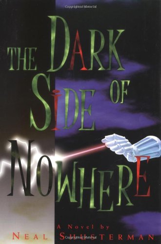 9780316789073: The Dark Side of Nowhere