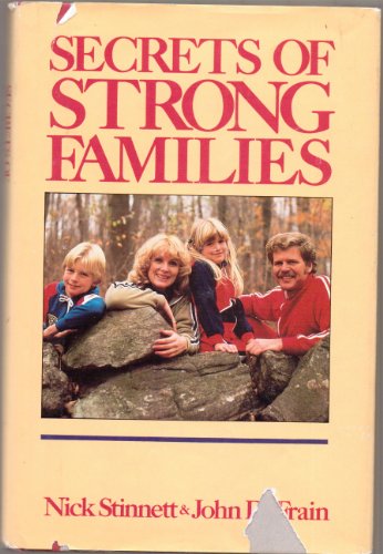 Imagen de archivo de Secrets of Strong Families a la venta por Better World Books
