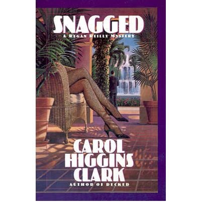 Imagen de archivo de Snagged (Regan Reilly Mysteries, No. 2) a la venta por ThriftBooks-Atlanta