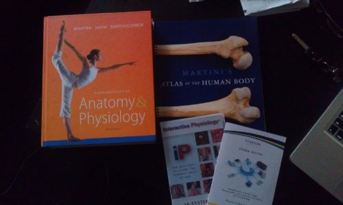 Beispielbild fr Fundamentals of Anatomy Physiology zum Verkauf von Austin Goodwill 1101