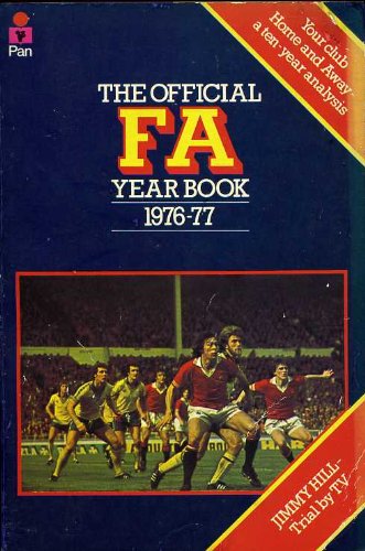Imagen de archivo de THE FOOTBALL ASSOCIATION YEAR BOOK 1975-1976. a la venta por Books On The Green