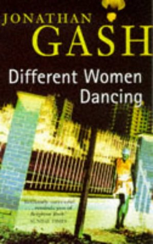 9780330352871: Different Women Dancing