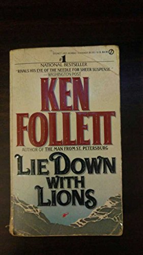 Imagen de archivo de Lie Down With Lions a la venta por ThriftBooks-Dallas