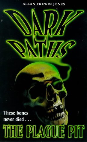 Beispielbild fr Dark Paths: The Plague Pit zum Verkauf von Reuseabook