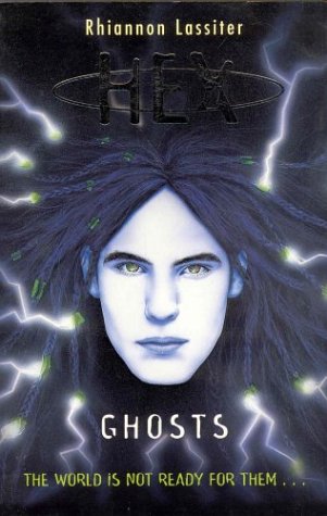 Imagen de archivo de Hex: Ghosts a la venta por WorldofBooks