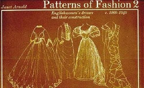 Patterns of Fashion (9780333136072) by Janet Arnold