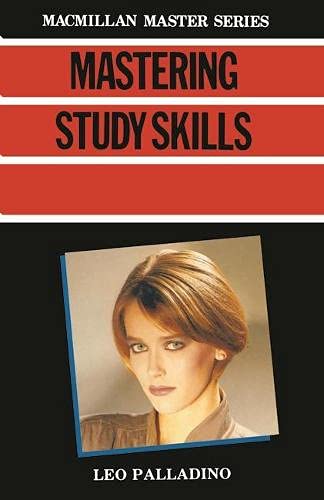 Beispielbild fr Mastering Hairdressing (Macmillan Master S.) zum Verkauf von WorldofBooks