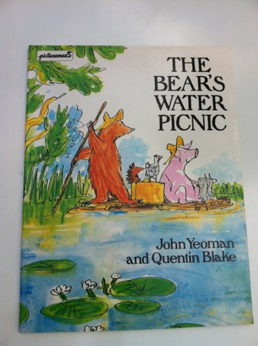 9780333413104: The Bear's Water Picnic (Picturemacs S.)