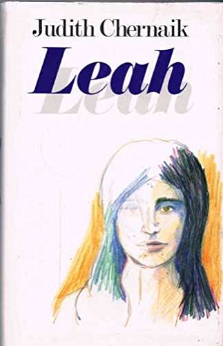 9780333445822: Leah