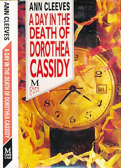 9780333570937: A day in the death of Dorothea Cassidy