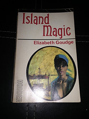 Imagen de archivo de Island Magic a la venta por WorldofBooks