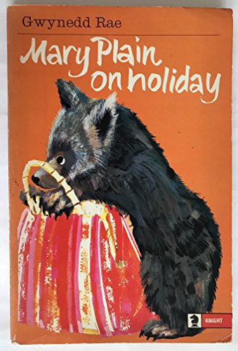 Stock image for Mary Plain on Holiday (Knight Books) for sale by WorldofBooks