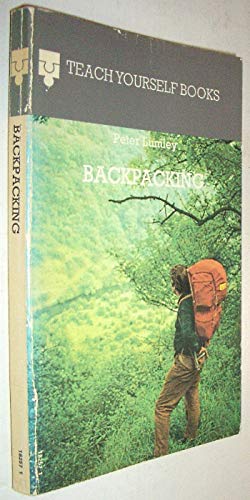 Imagen de archivo de Backpacking (Teach Yourself) a la venta por WorldofBooks