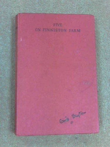 Stock image for Enid Blyton's Five on Finniston Farm (The Famous 5) Blyton, Enid and Knox, Jolyne for sale by Re-Read Ltd