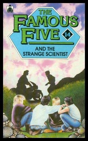 Imagen de archivo de The Famous Five and the Strange Scientist (Knight Books) a la venta por WorldofBooks