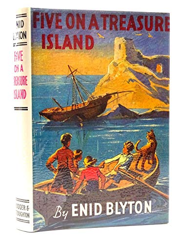 Beispielbild fr Famous Five: 1: Five On A Treasure Island zum Verkauf von WorldofBooks