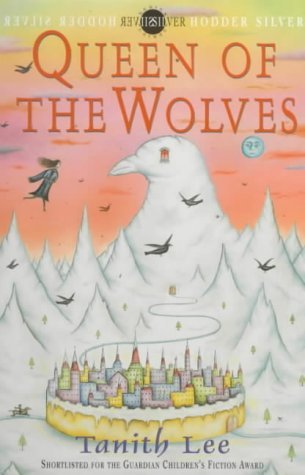 Imagen de archivo de Queen of the Wolves (Wolf Tower) a la venta por WorldofBooks