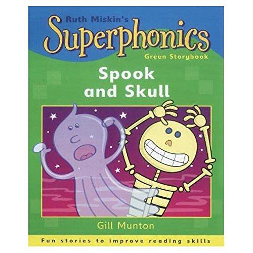 Beispielbild fr Superphonics: Green Storybook: Spook and Skull zum Verkauf von AwesomeBooks