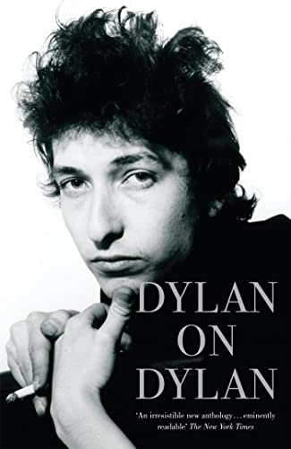 Imagen de archivo de Dylan on Dylan a la venta por WorldofBooks