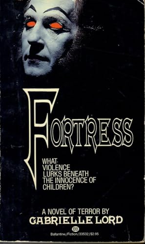 9780345335326: Fortress