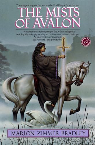 Imagen de archivo de The Mists of Avalon a la venta por Zoom Books Company