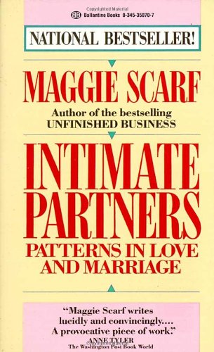 9780345350701: Intimate Partners: Patterns in Love and Marriage