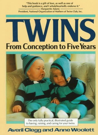 Imagen de archivo de Twins: From Conception to Five Years a la venta por Wonder Book