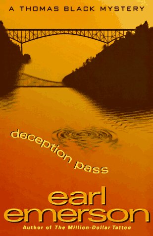 Imagen de archivo de Deception Pass a la venta por Better World Books