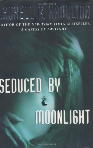 Imagen de archivo de Seduced by Moonlight a la venta por Direct Link Marketing