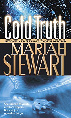 Imagen de archivo de Cold Truth: A Novel a la venta por Orion Tech
