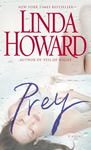 Beispielbild fr Prey: A Novel zum Verkauf von Gulf Coast Books