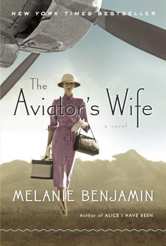 9780345528674: The Aviator's Wife: A Novel