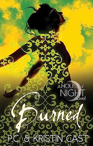 9780349001180: Burned: Number 7 in series (House of Night)